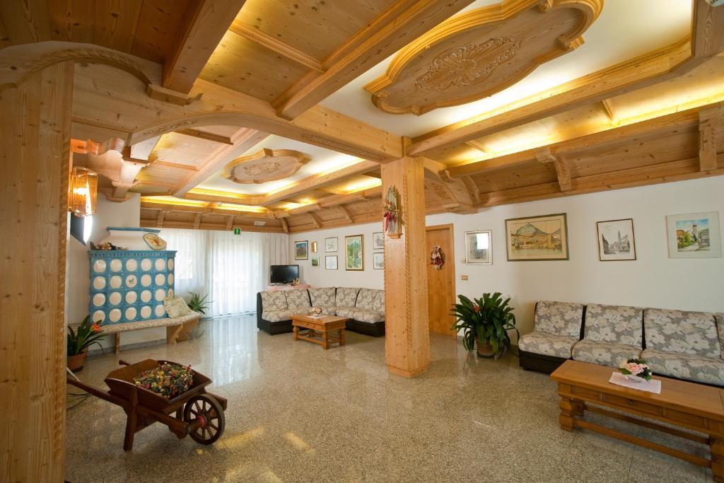Albergo Negritella Borgo Valsugana Eksteriør billede