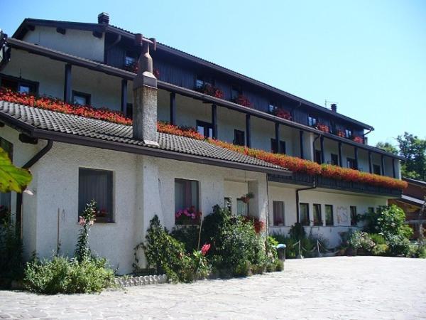 Albergo Negritella Borgo Valsugana Eksteriør billede